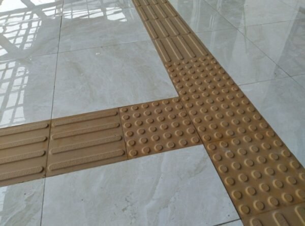 TERMURAH KERAMIK GRANIT UBIN DISABILITAS TUNANETRA TACTILE YELLOWDOT - Image 3