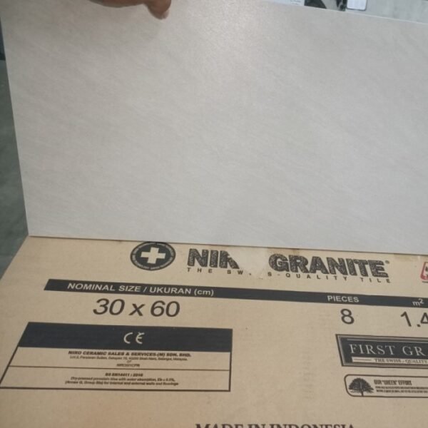 TERMURAH NIRO GRANIT 30 X 60 GPB01 BEIGE FOG POLAR BLACK MATT - Image 5