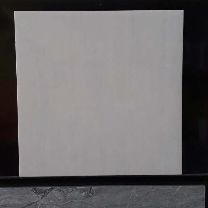 TERMURAH PLATINUM KERAMIK 40/40 LEXUS GREY - Image 2