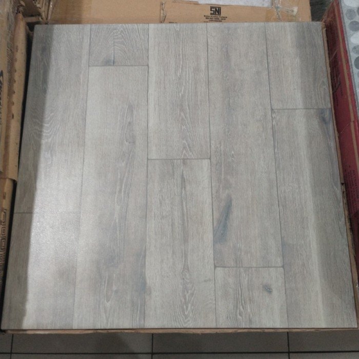 TERMURAH PLATINUM KERAMIK 40/40 ALASKA WHITE - Image 2